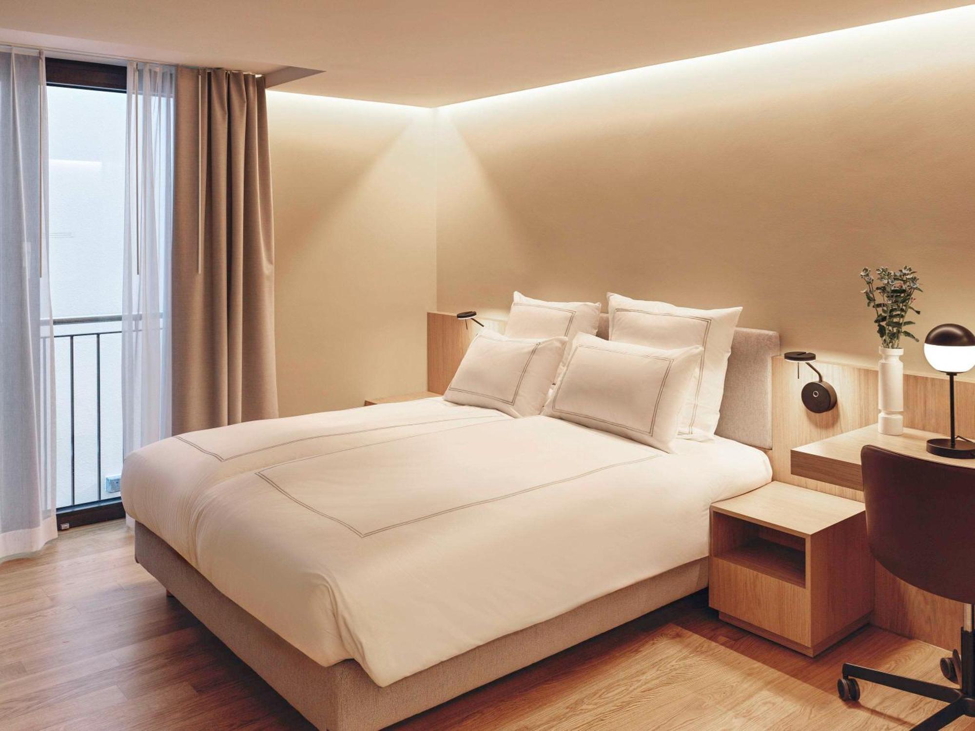 Swissotel Kursaal 4*