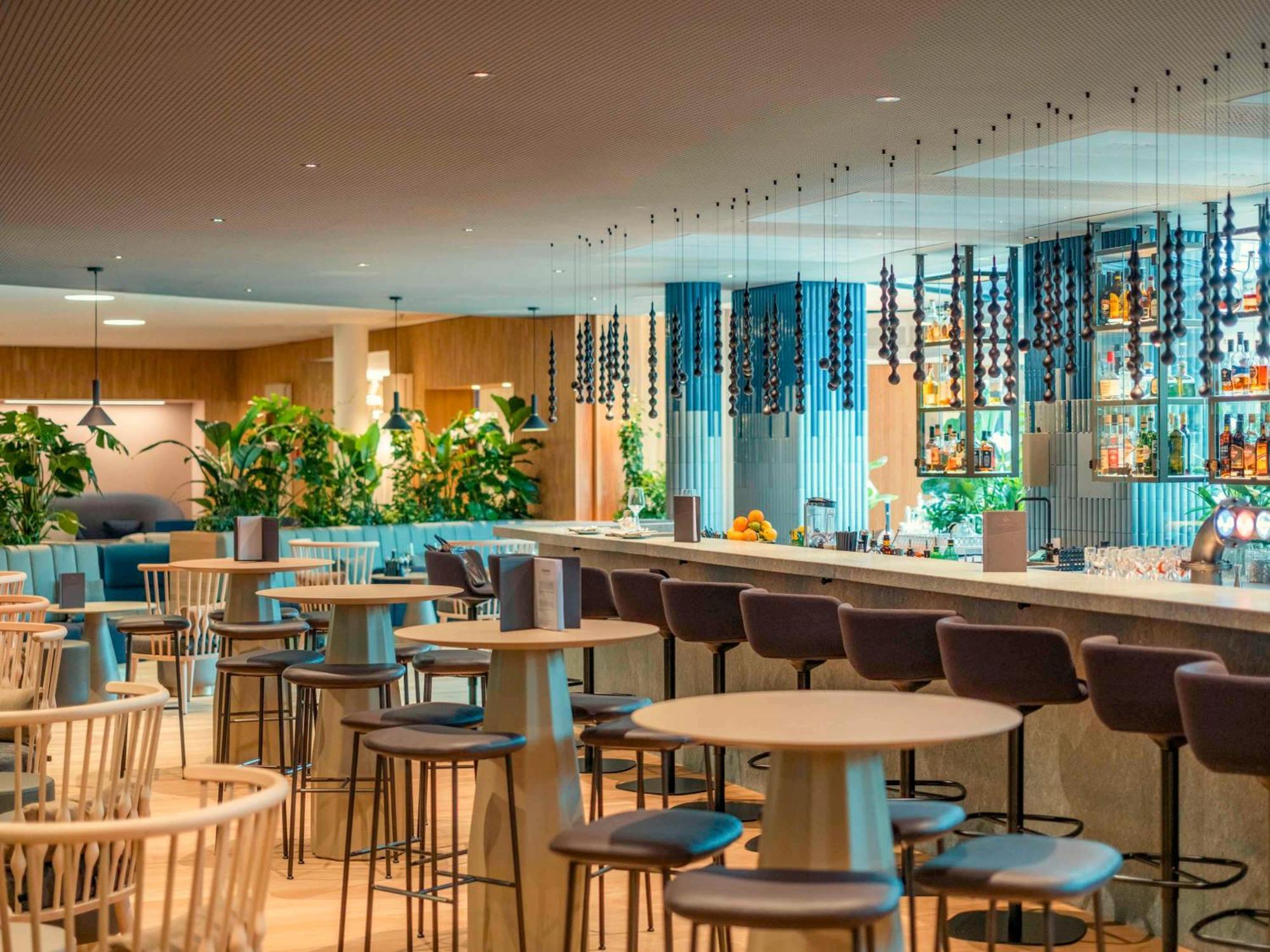 Swissotel Kursaal 4*